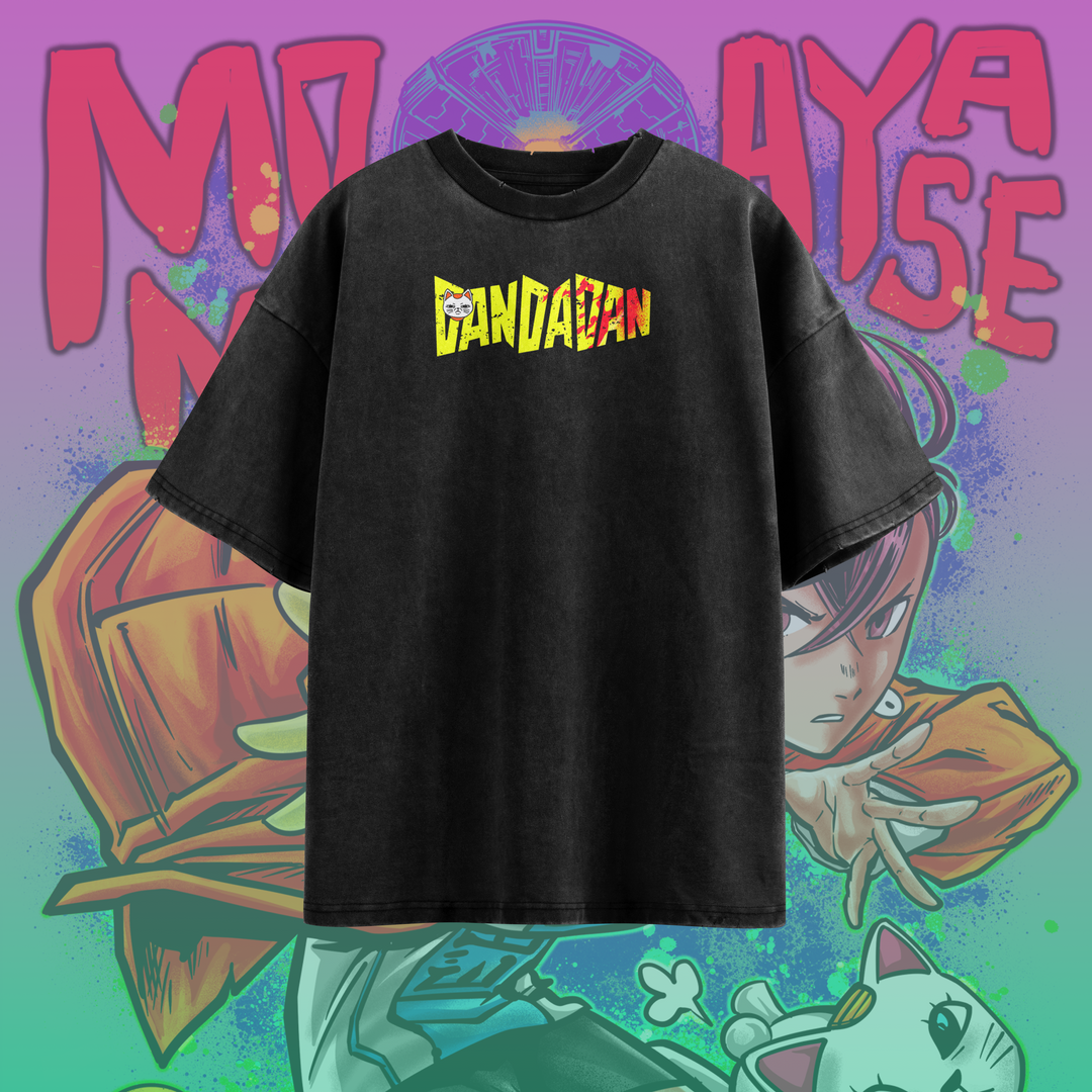 Camiseta Oversized: Dandadan - Momo Ayase