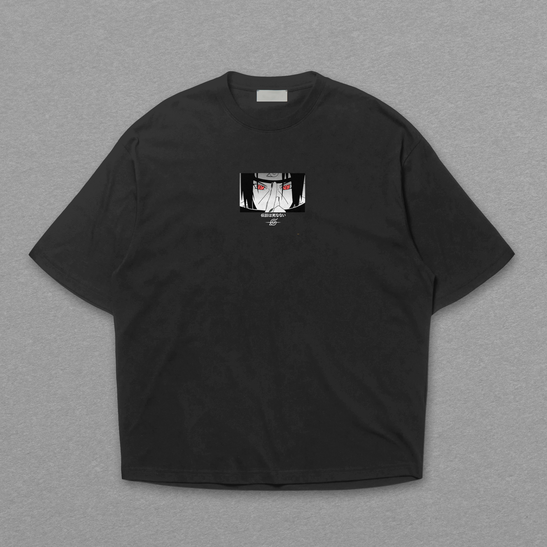 Camiseta Oversized: Itachi Gênio da Ilusão