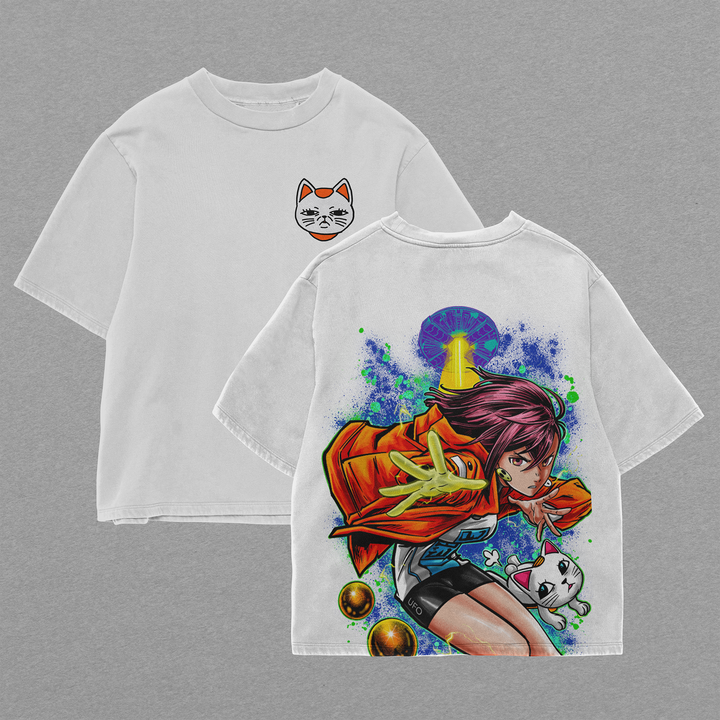 Camiseta Oversized: Momo - Vibração Alien